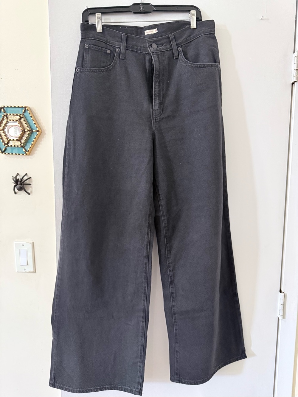 Levi's Cinch Wide-Leg Black Women's Jeans